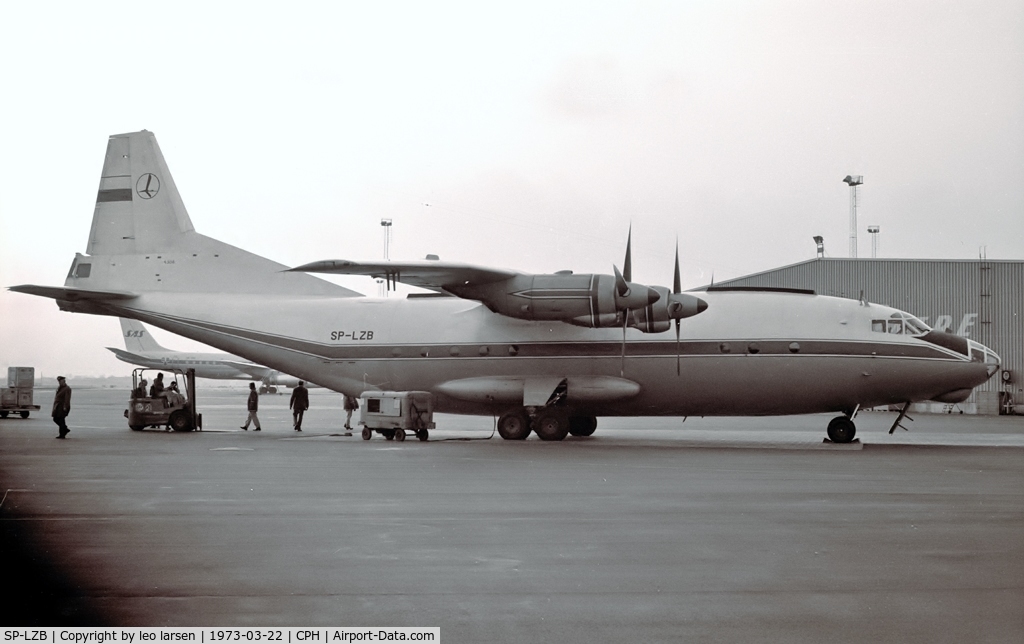 SP-LZB, 1966 Antonov An-12BP C/N 6344308, Copenhagen 22.3.1973