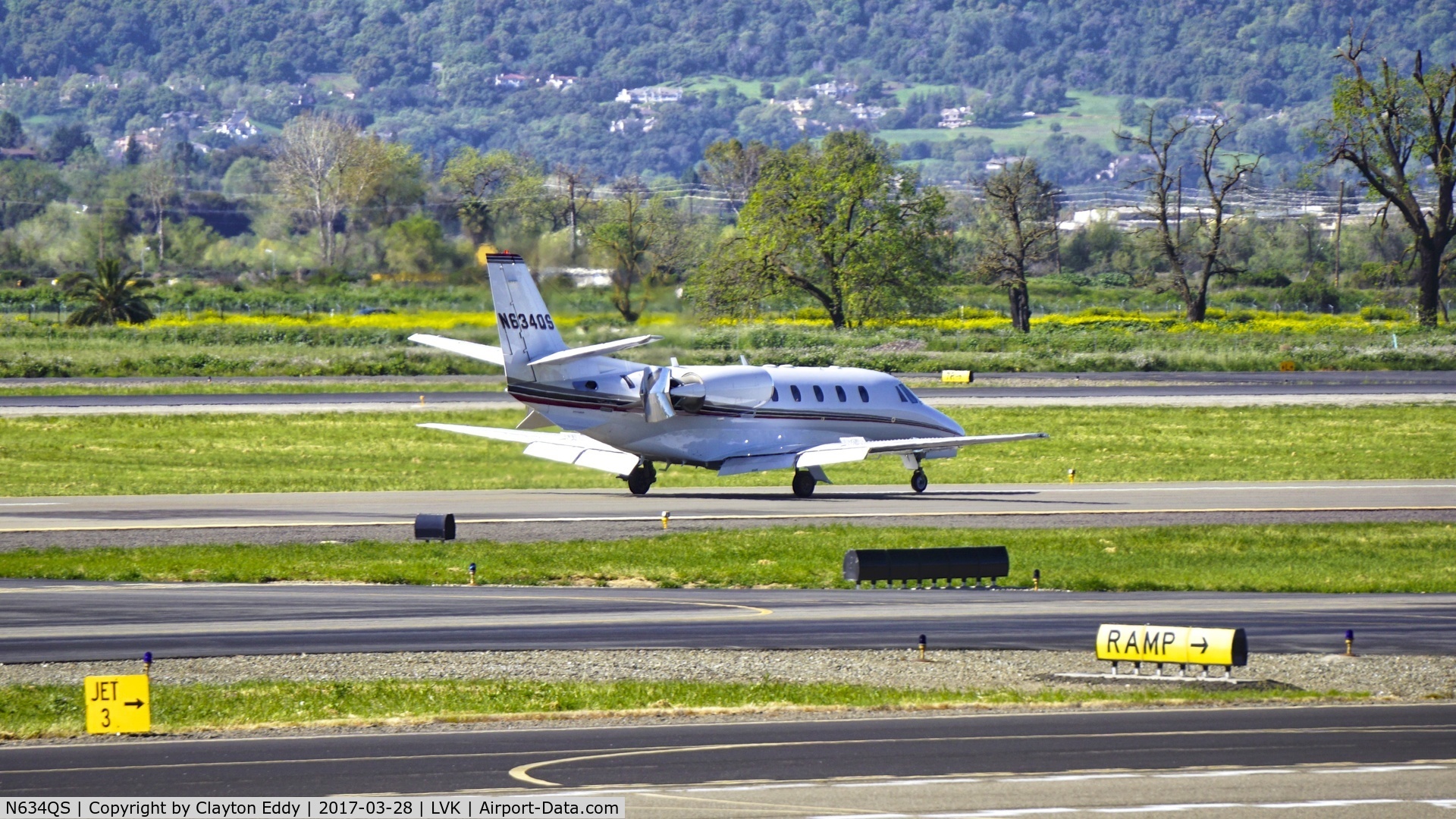 N634QS, 2005 Cessna 560XL Citation XLS C/N 560-5558, Livermore Airport California 2017.