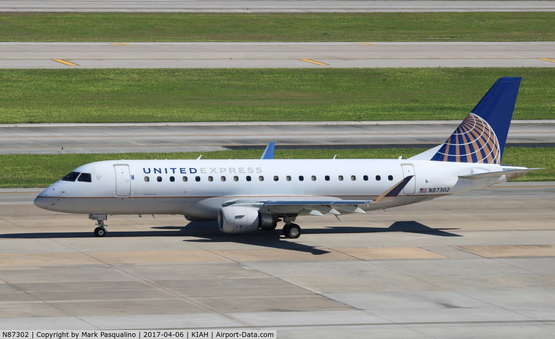 N87302, 2014 Embraer 175LR (ERJ-170-200LR) C/N 17000394, ERJ 170-200 LR