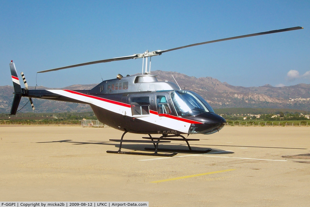 F-GGPI, Agusta AB-206B JetRanger II C/N 8169, Parked