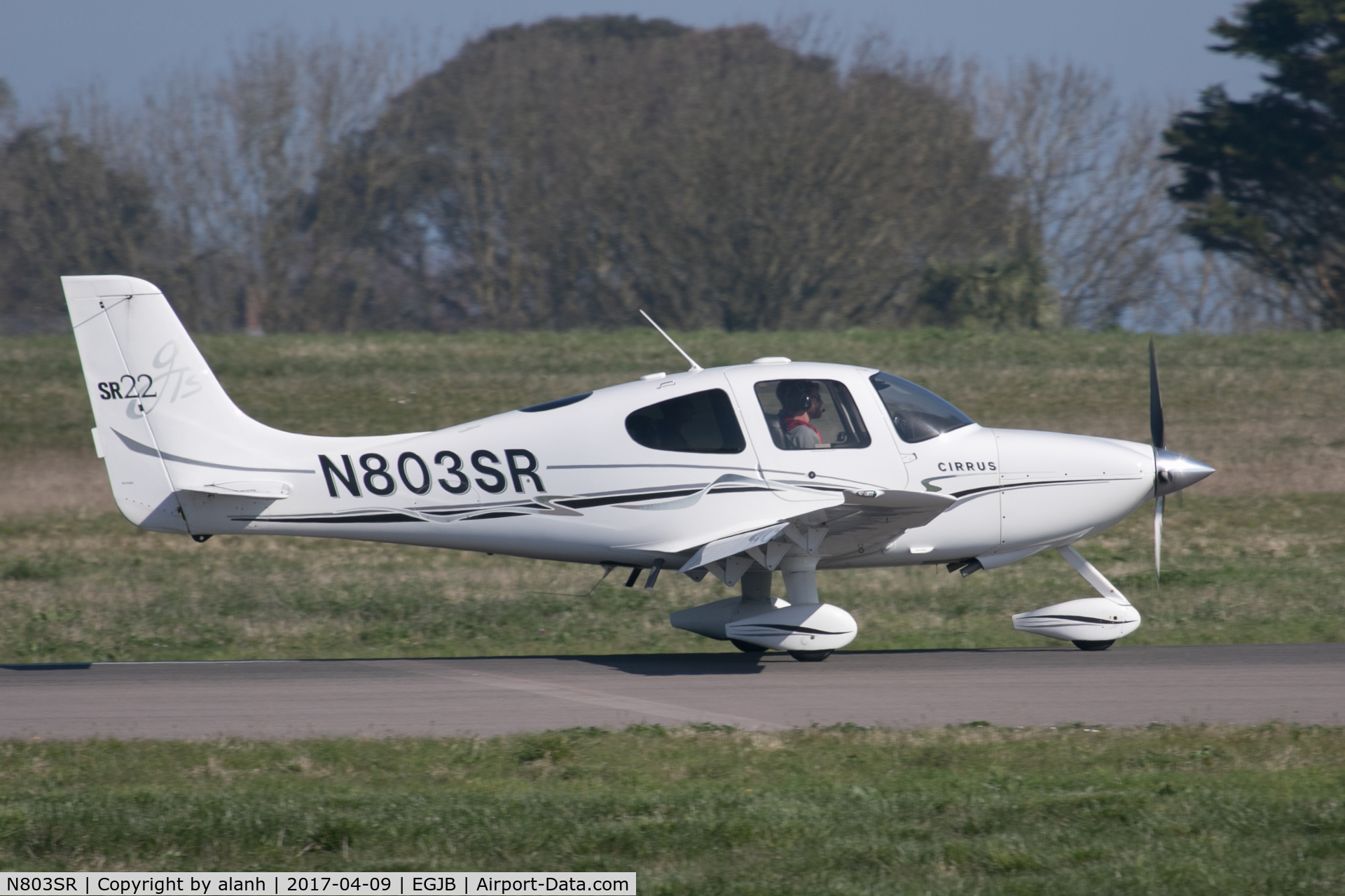 N803SR, 2006 Cirrus SR22 GTS C/N 1959, Rolling out at Guernsey