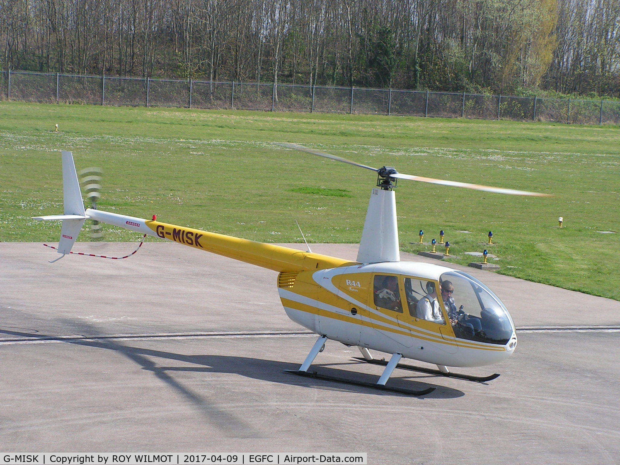 G-MISK, 1998 Robinson R44 Astro C/N 0520, Cardiff heliport open day