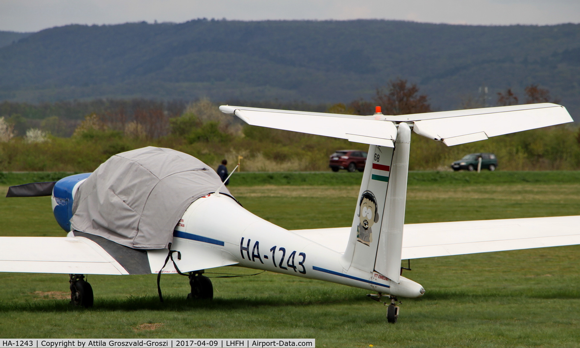 HA-1243, ICA-Brasov IS-28M2/G C/N 68, Farkashegy Airfield, Hungary