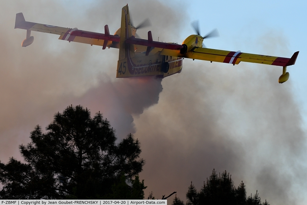 F-ZBMF, Canadair CL-215-6B11 CL-415 C/N 2045, Pélican 45, Parempuyre fire near Bordeaux
