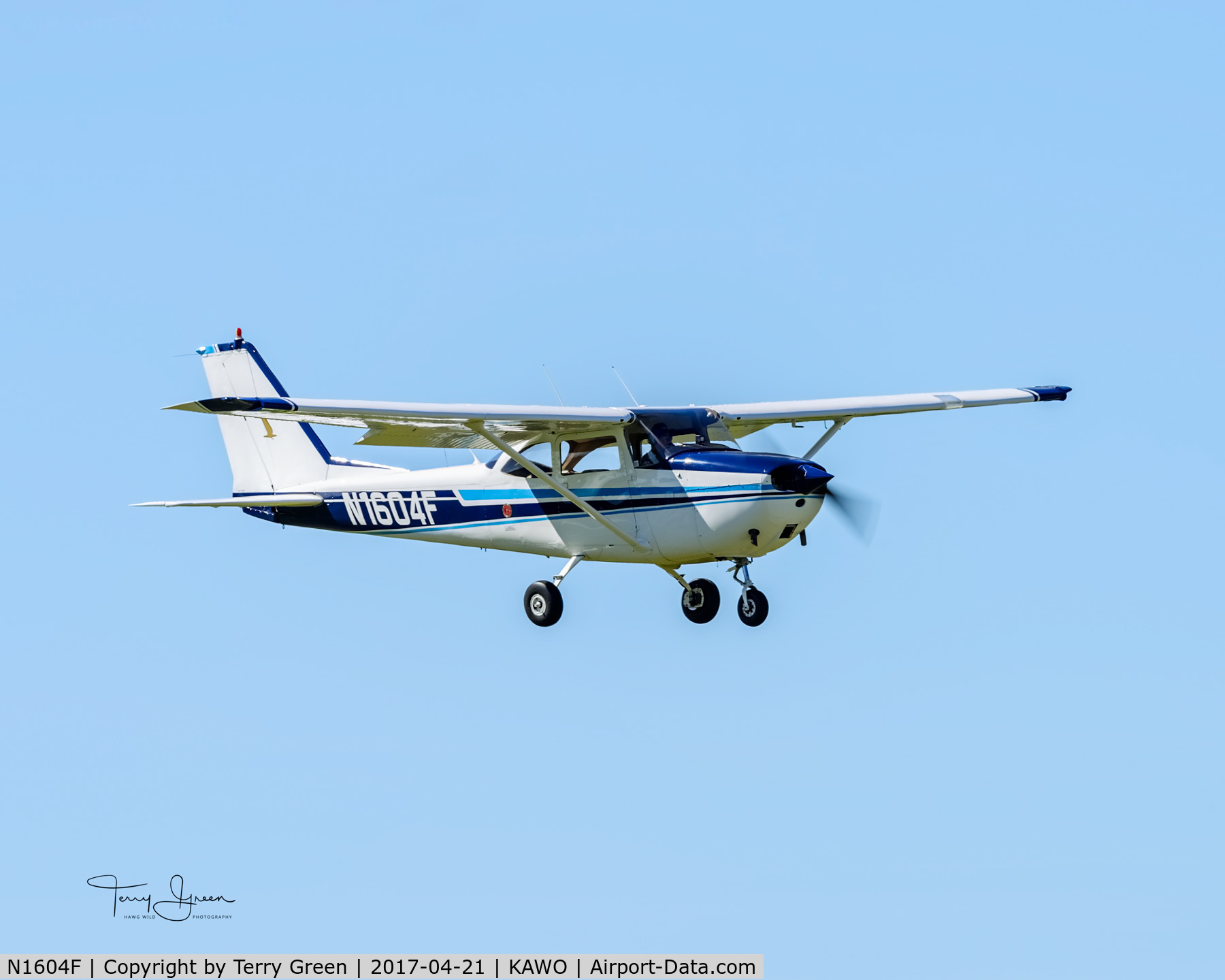 N1604F, 1966 Cessna 172H C/N 17254999, KAWO