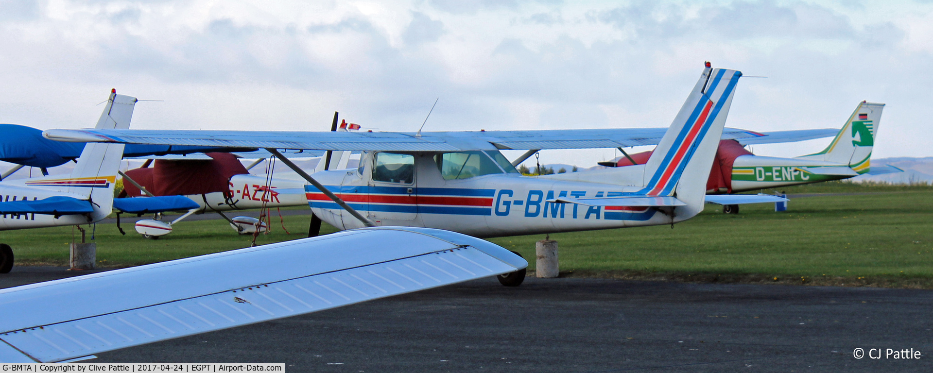 G-BMTA, 1979 Cessna 152 C/N 152-82864, Parked at Perth