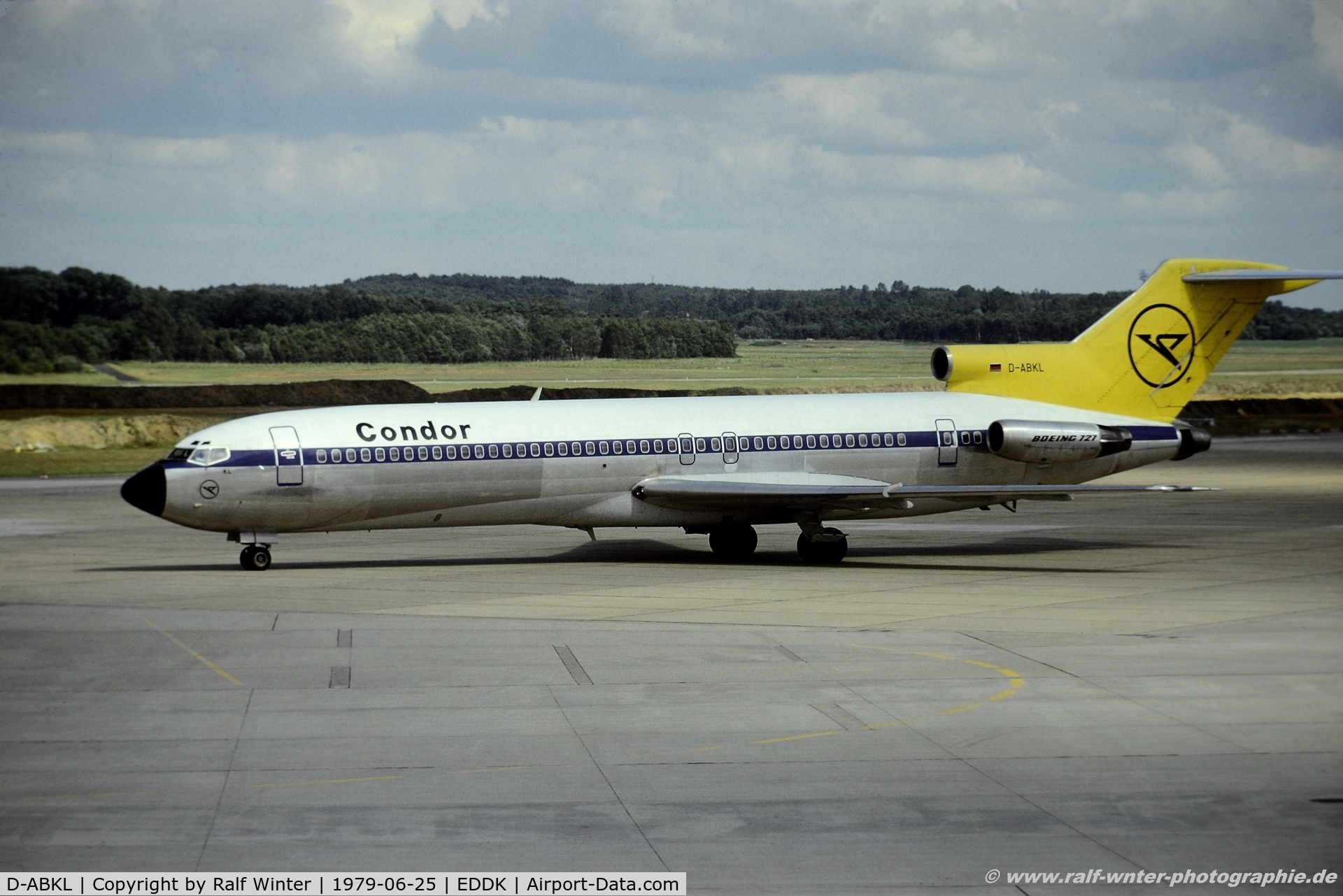 D-ABKL, 1975 Boeing 727-230 C/N 21114, Boeing 727-230 - Condor Flugdienst - - 21114 - D-ABKL - 25.06.1979 - CGN