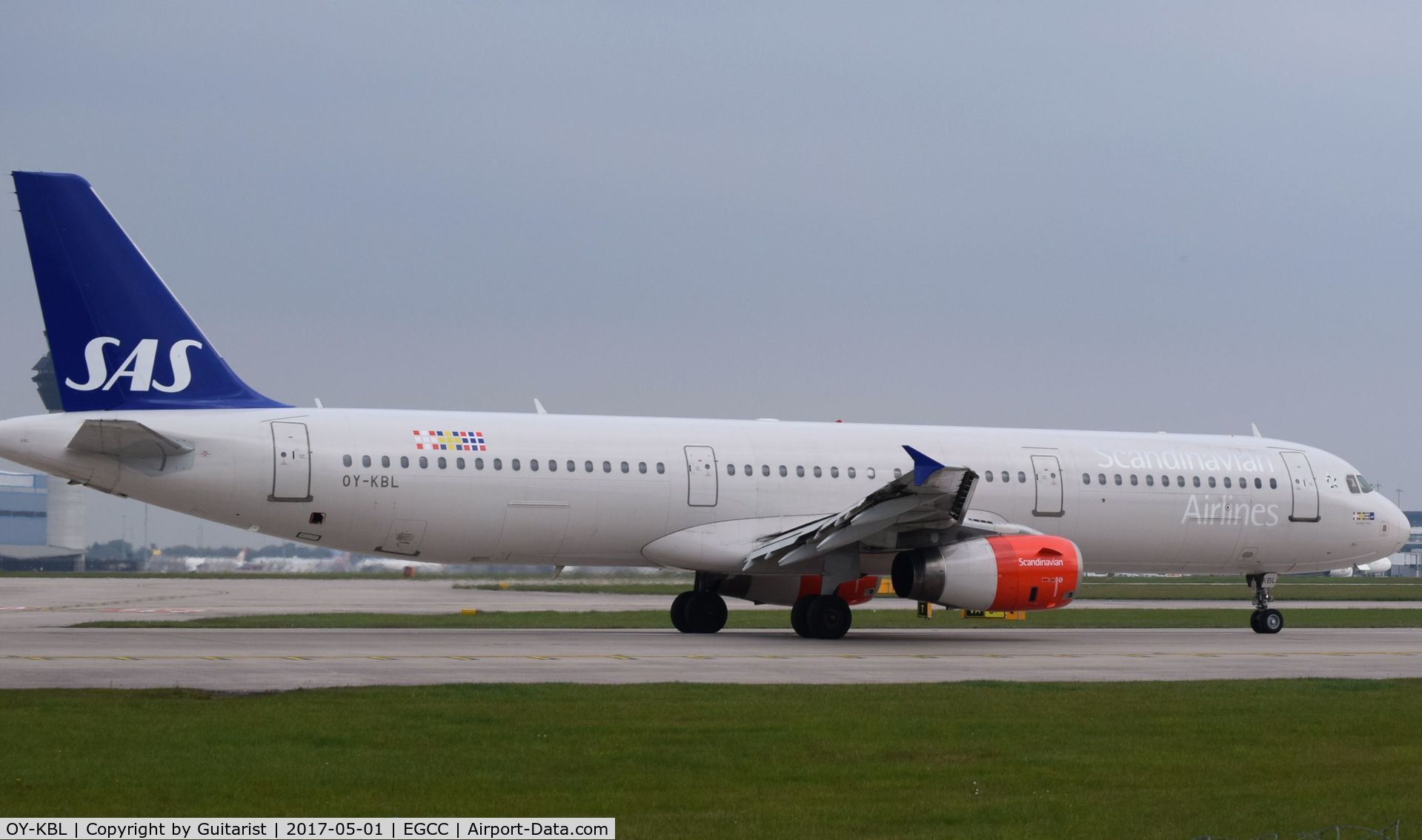 OY-KBL, 2001 Airbus A321-232 C/N 1619, At Manchester