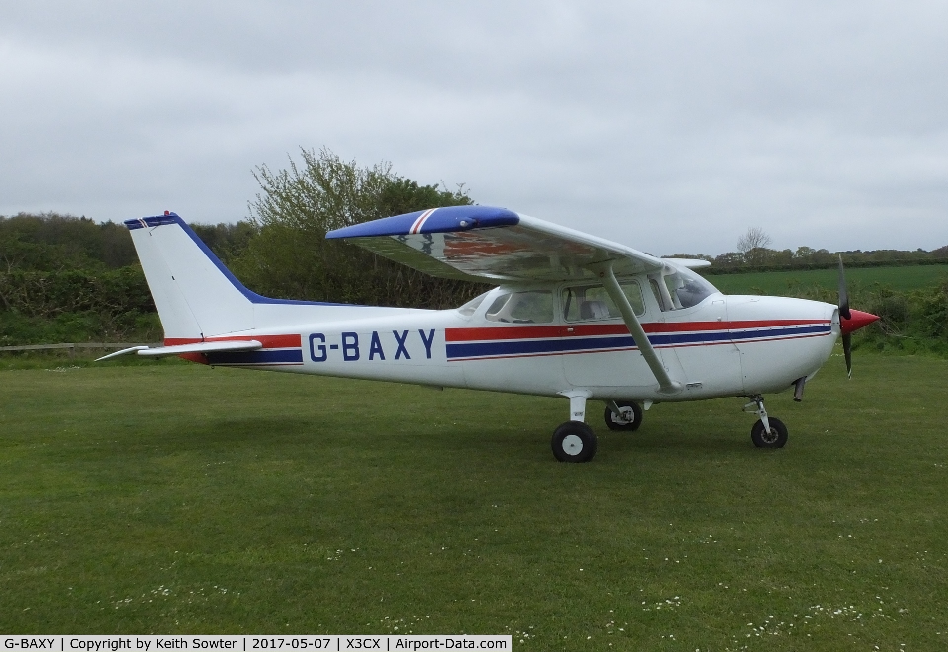G-BAXY, 1972 Reims F172M ll Skyhawk C/N 0905, Visiting aircraft