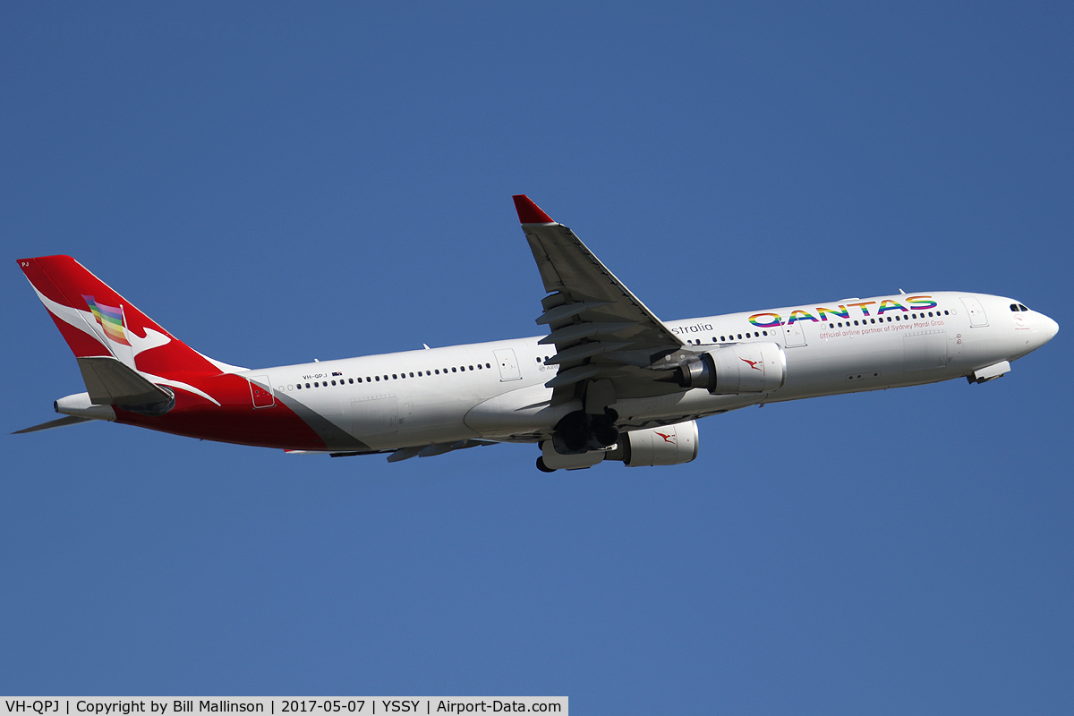 VH-QPJ, 2005 Airbus A330-303 C/N 712, rainbow