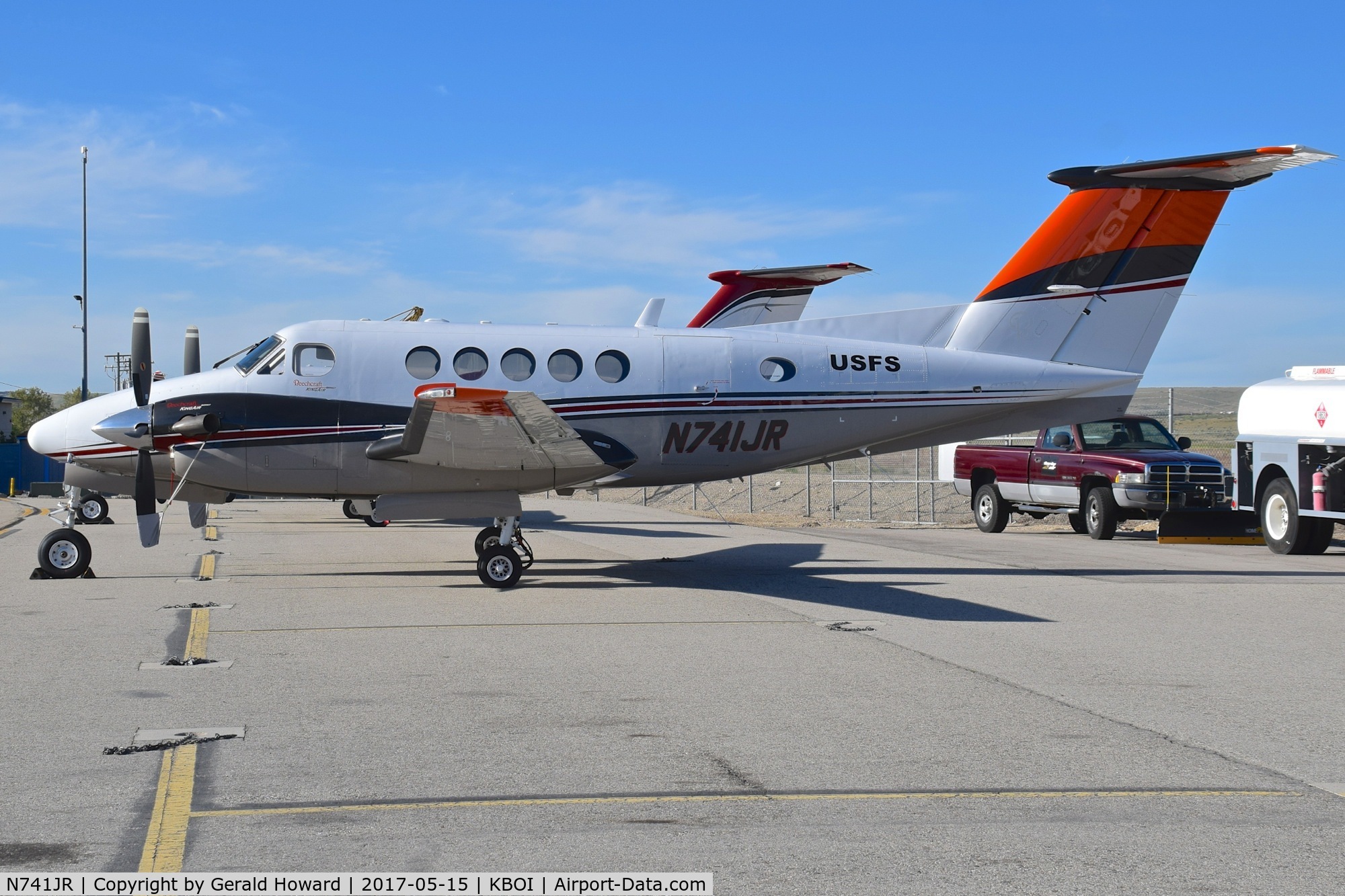 N741JR, 2005 Raytheon B200 King Air C/N BB-1901, Another U.S Forest Service plane in for maintenance.