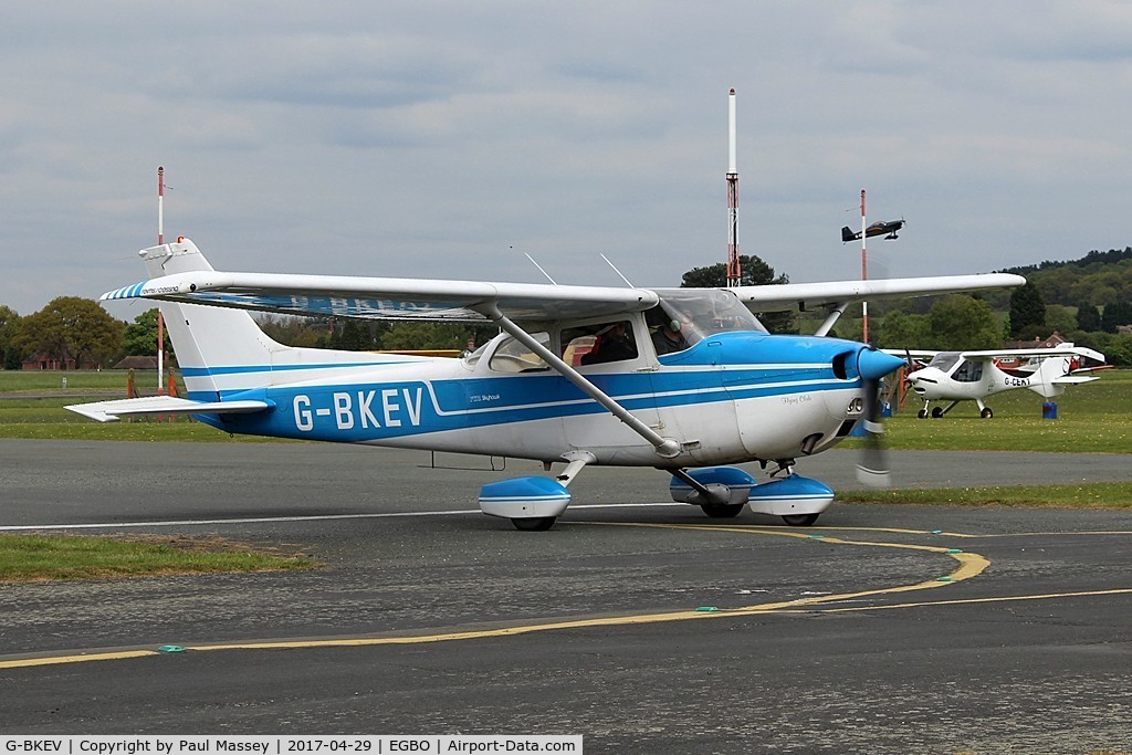 G-BKEV, 1976 Reims F172M Skyhawk Skyhawk C/N 1443, @ the Radial&Trainers Fly-In Wolverhampton(Halfpenny Green)Airport. Ex:-PH-WLH,OO-CNE.