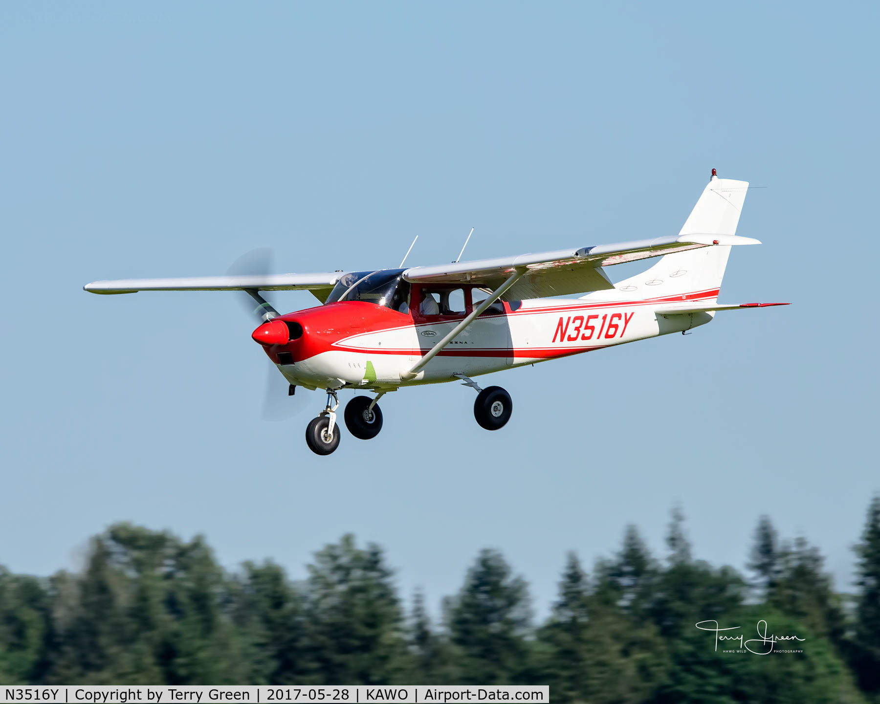 N3516Y, 1962 Cessna 182E Skylane C/N 18254416, KAWO