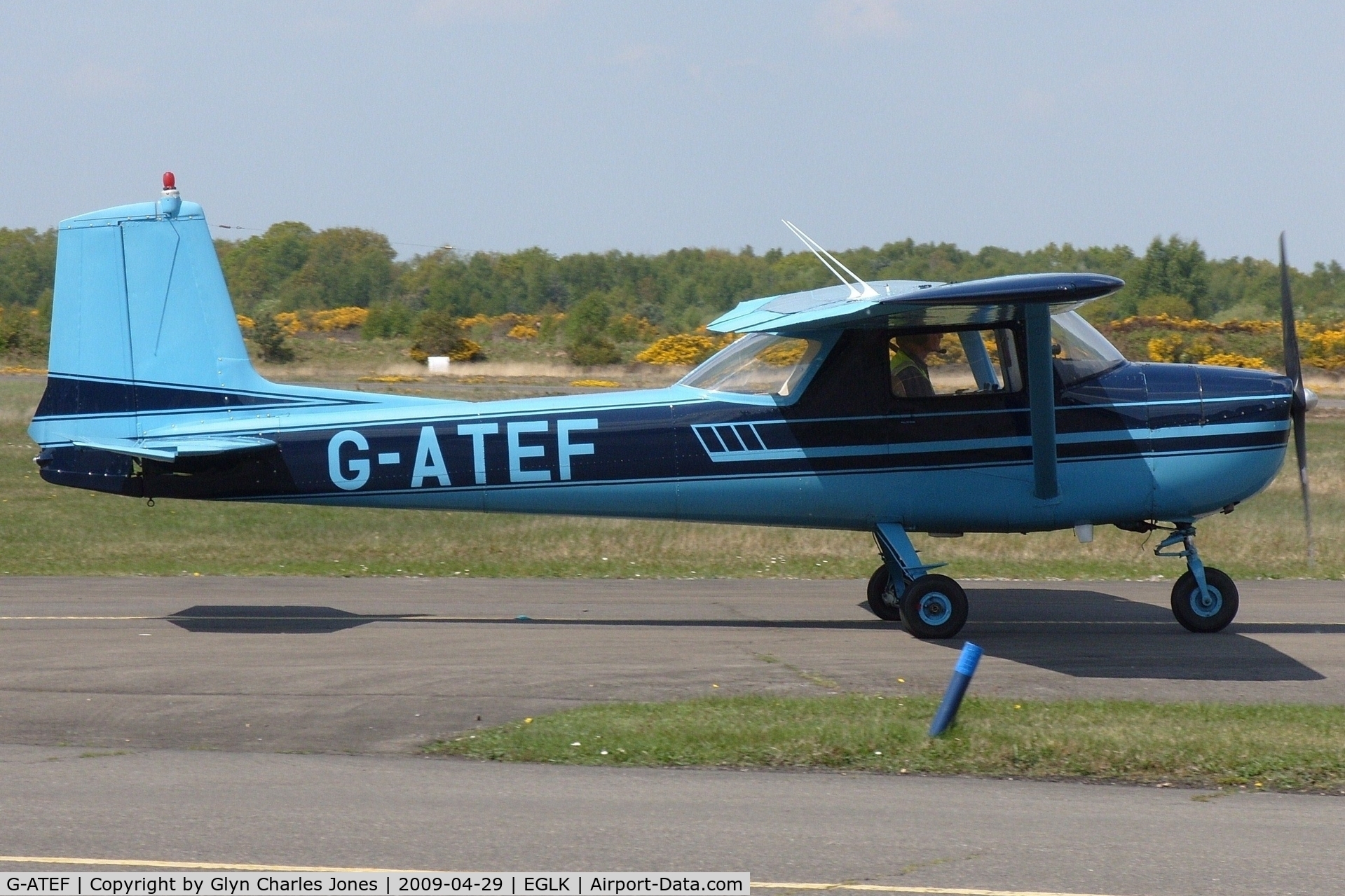 G-ATEF, 1965 Cessna 150E C/N 150-61378, Previously N3978U. Owned by Swans Aviation. Good to see this lovely little Cessna on the move, even the marker post matches its bright blue scheme.