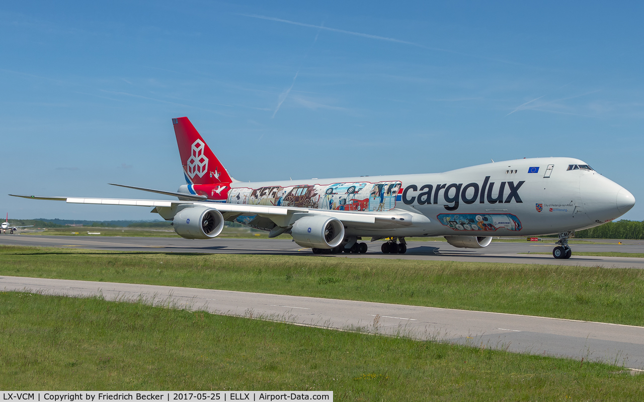 LX-VCM, 2015 Boeing 747-8F C/N 61169, taxying to the active