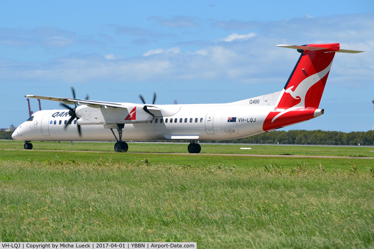 VH-LQJ, 2012 Bombardier DHC-8-402 Dash 8 C/N 4414, At Brisbane