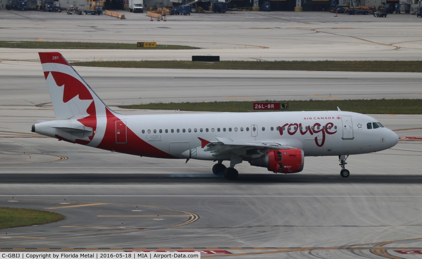 C-GBIJ, 1998 Airbus A319-114 C/N 829, Rouge