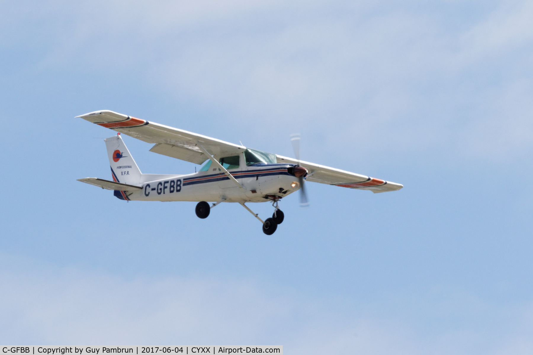 C-GFBB, 1980 Cessna 152 C/N 15284263, Landing