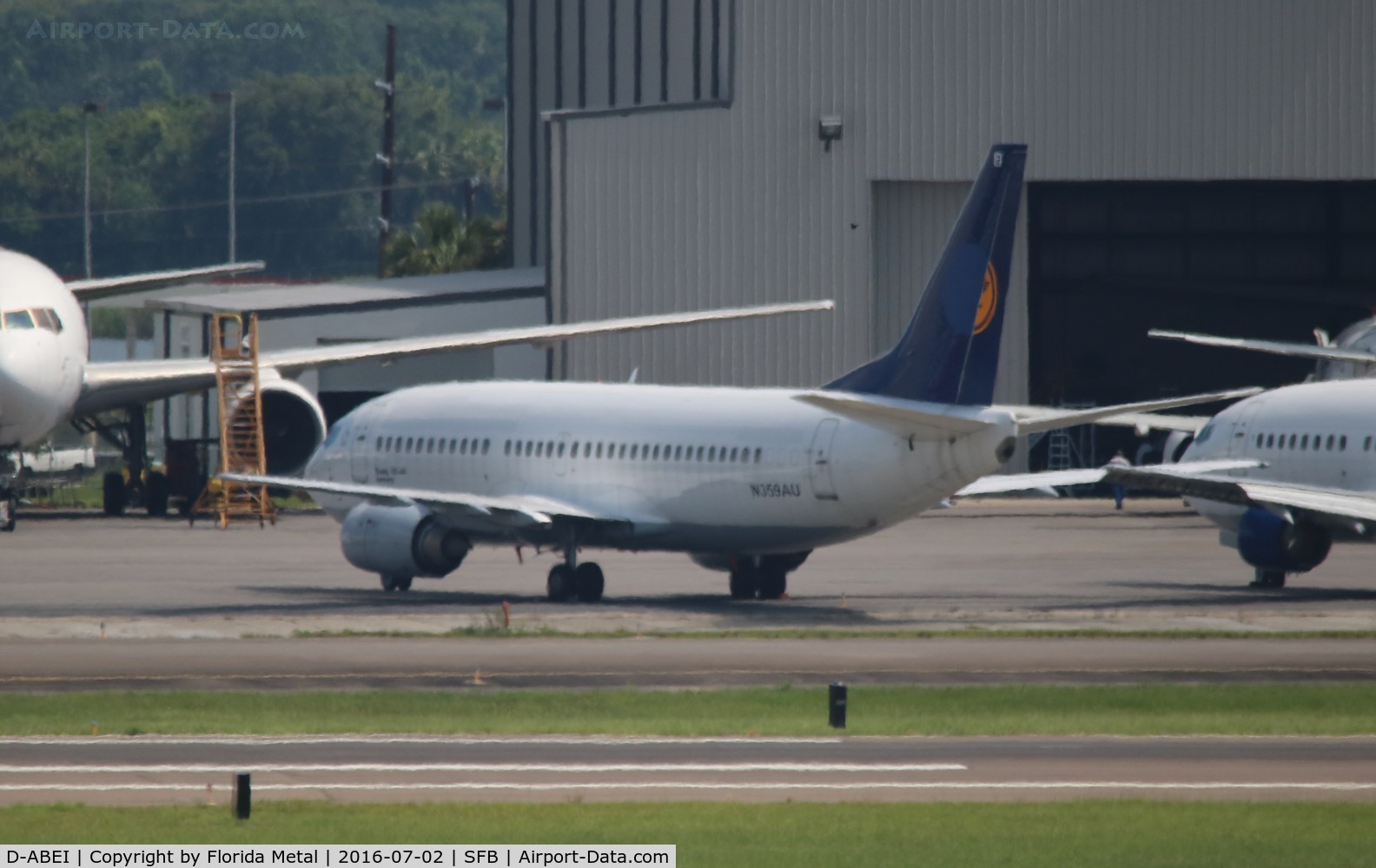 D-ABEI, 1991 Boeing 737-330 C/N 25359, Lufthansa