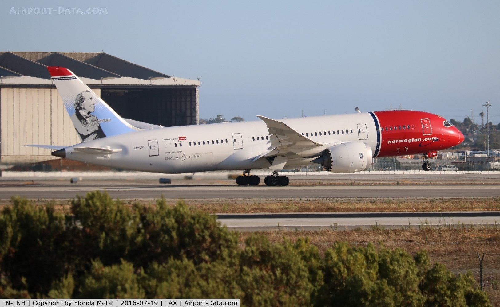 LN-LNH, 2015 Boeing 787-8 Dreamliner Dreamliner C/N 36526, Norwegian