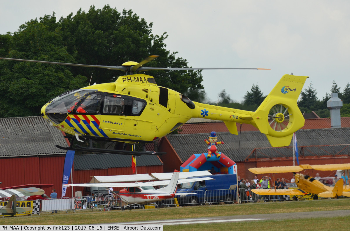 PH-MAA, 2006 Eurocopter EC-135T-2 C/N 0532, lifeliner 2 at seppe today
