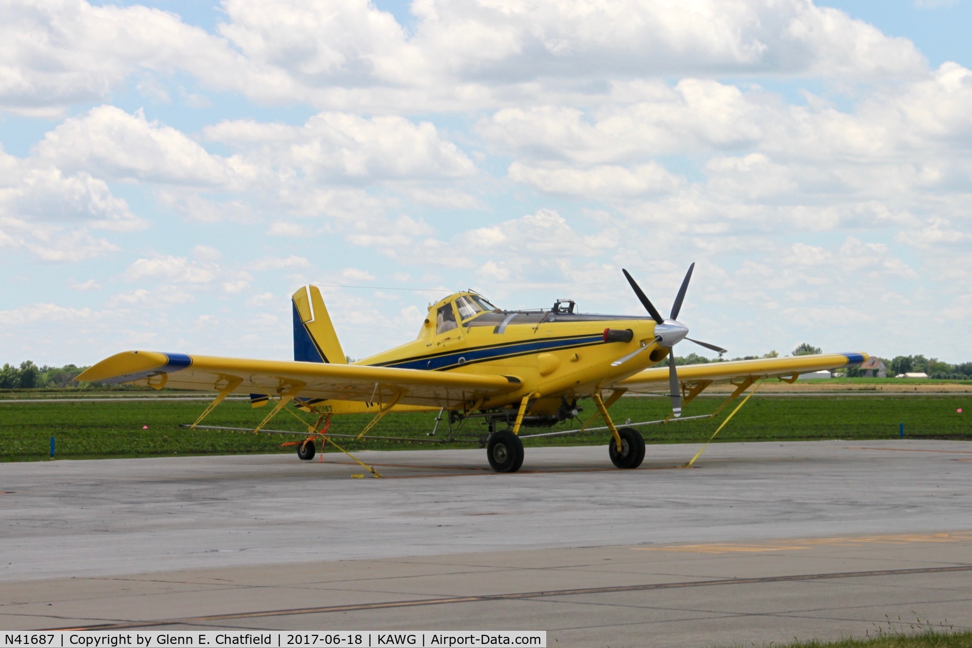 N41687, Air Tractor Inc AT-802A C/N 802A-0309, Taking the day off.