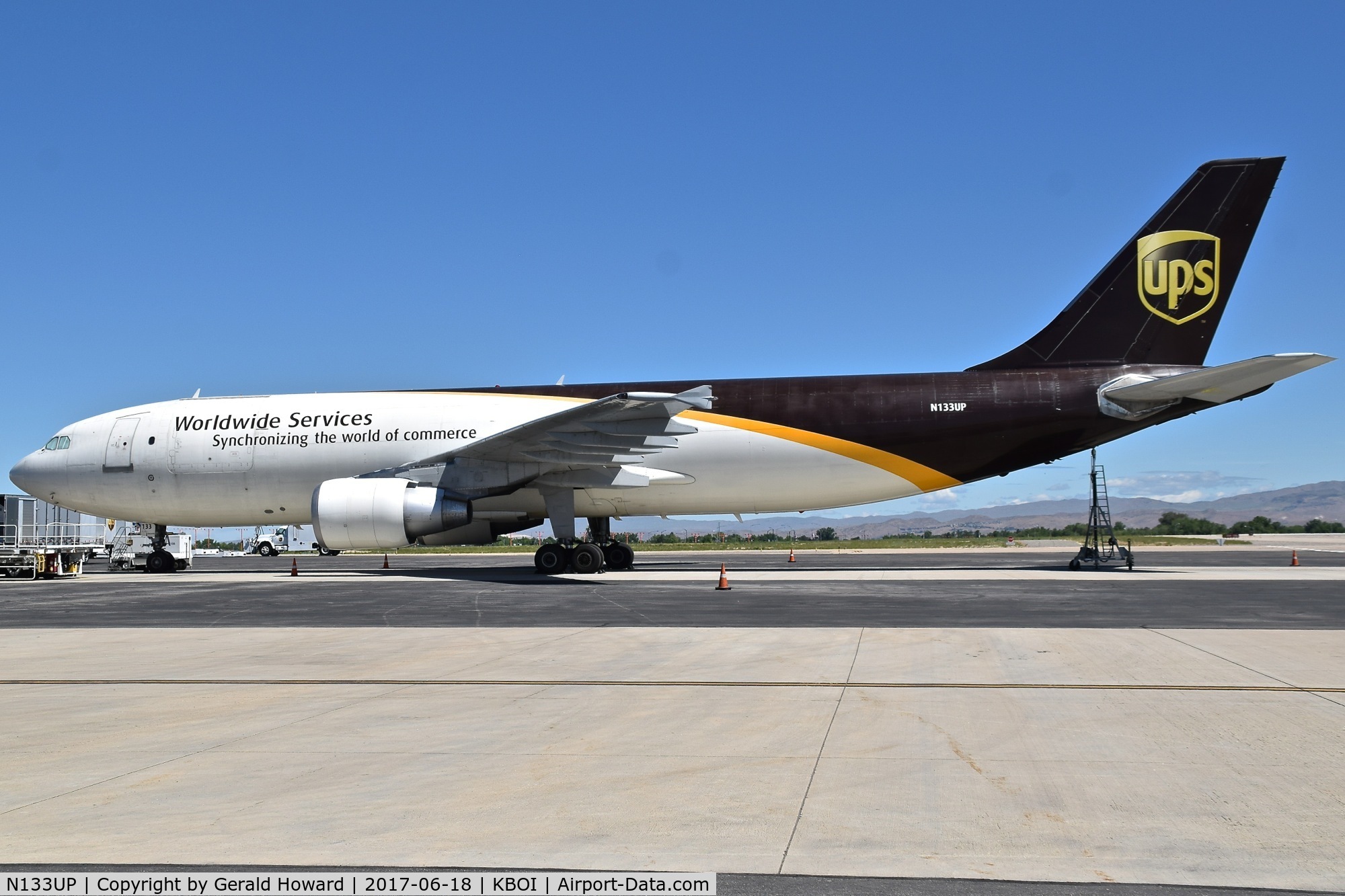 N133UP, 2001 Airbus A300F4-622R C/N 816, Parked on the UPS ramp.