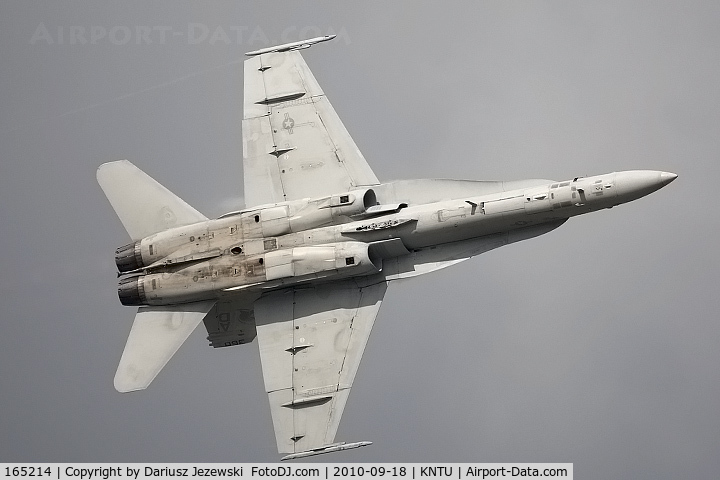 165214, McDonnell Douglas F/A-18C Hornet C/N 1394/C441, A-18C Hornet 165214 AD-360 from VFA-106 Gladiators NAS Oceana, VA