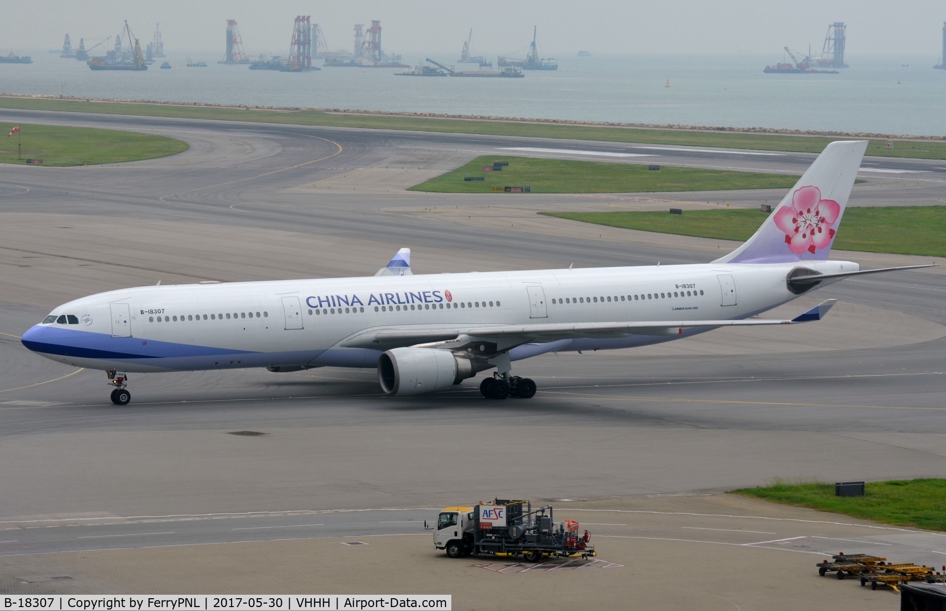 B-18307, 2005 Airbus A330-302 C/N 691, China Airlines A333 in HKG