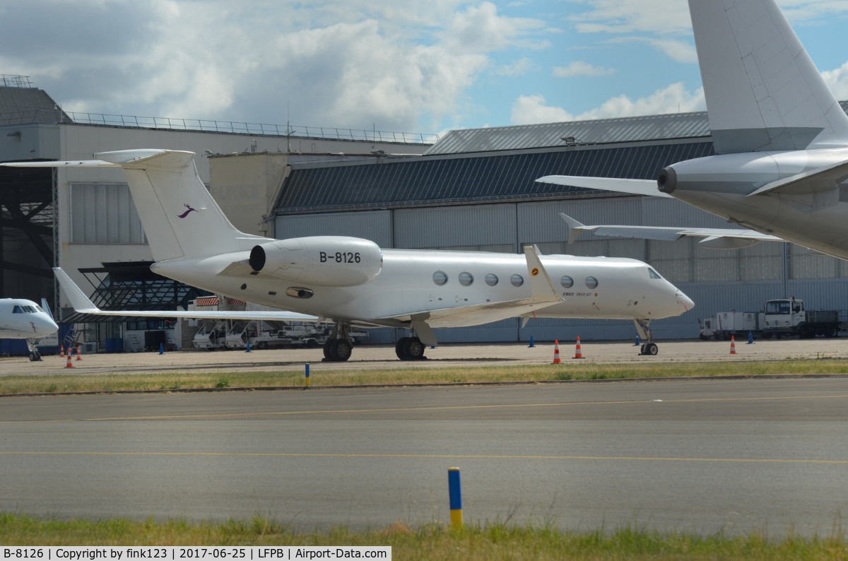 B-8126, Gulfstream Aerospace GV-SP (G550) C/N 5349, GULFSTREAM