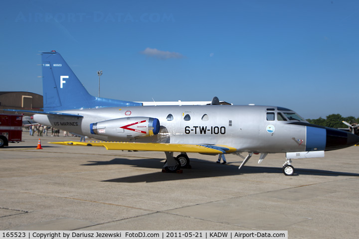165523, 1964 Rockwell T-39N (NA-265-40) Sabreliner C/N 282-020, T-39N Sabreliner 165523 F CoNA from VT-86 Sabre Hawks TAW-6 NAS Pensacola, FL