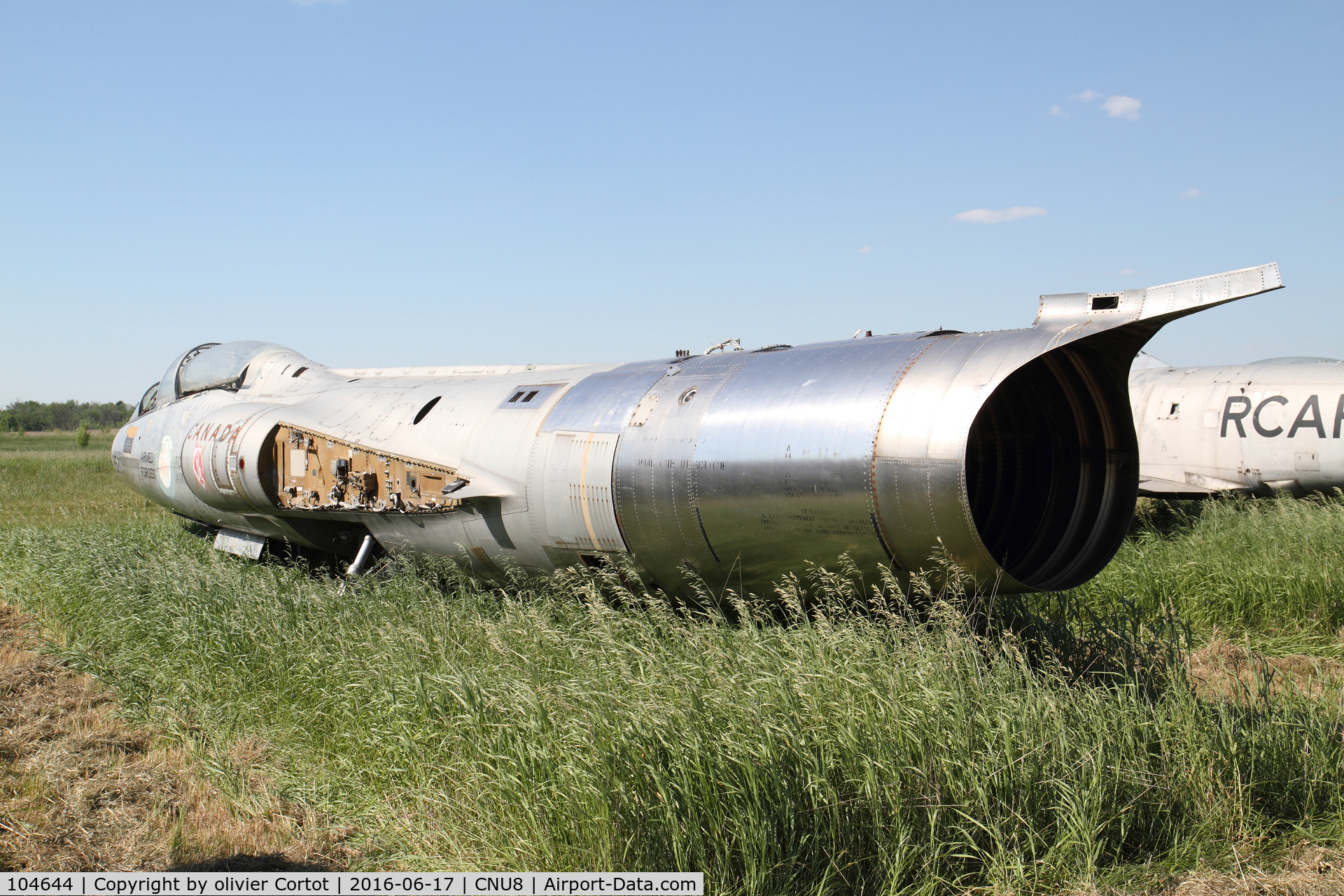 104644, Lockheed CF-104D Starfighter C/N 583A-5314, remains of a F-104