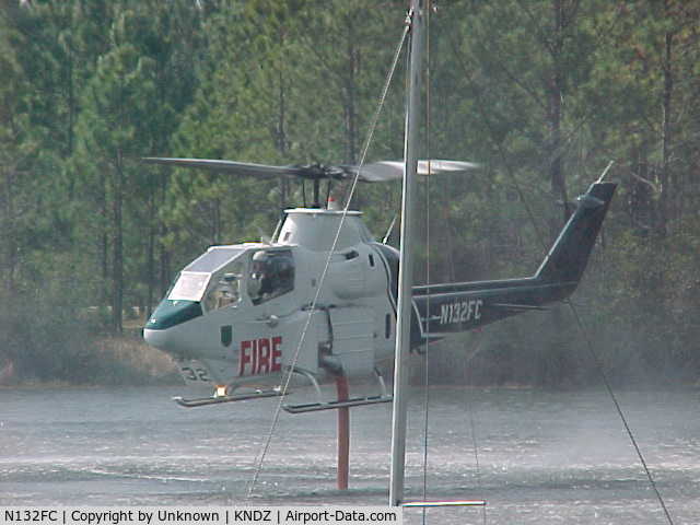 N132FC, Bell 209 C/N 77-22747, Belly drop Whiting Fld