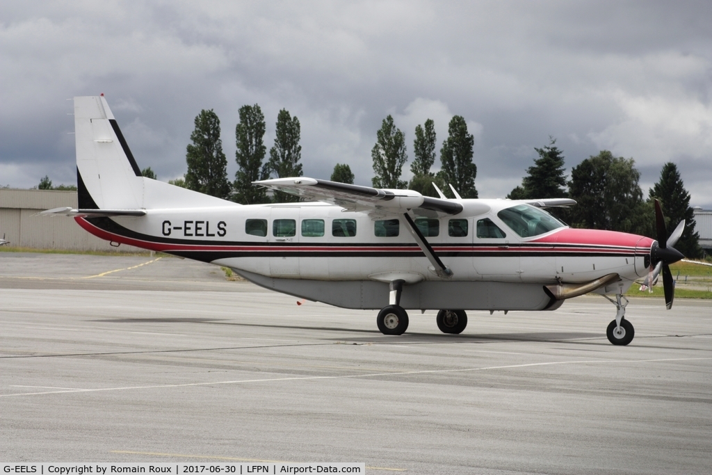 G-EELS, 1997 Cessna 208B Grand Caravan C/N 208B0619, Parked