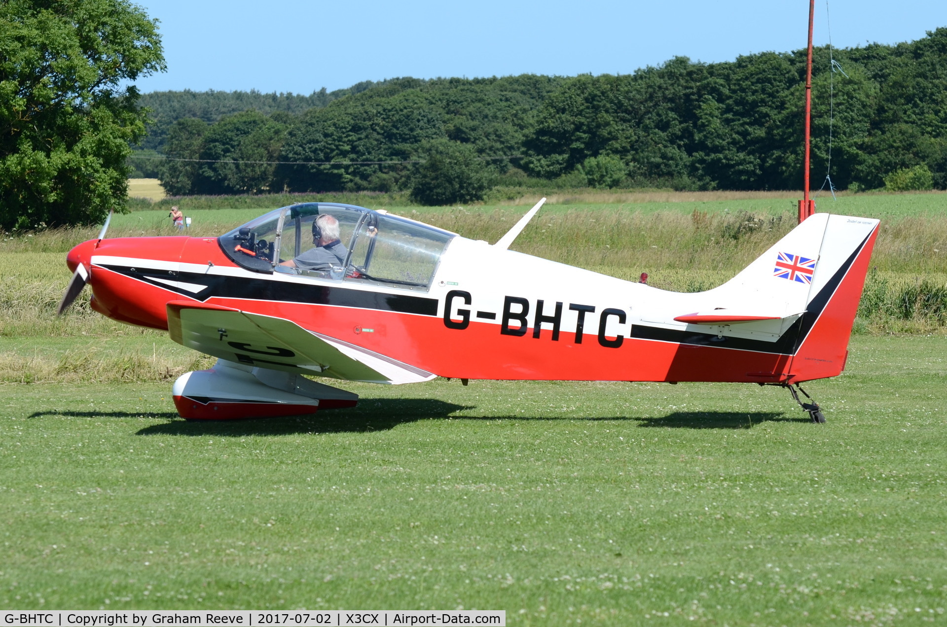 G-BHTC, 1964 CEA Jodel DR-1051-M1 C/N 581, About to depart from Northrepps.