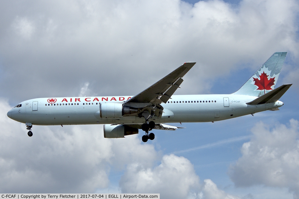 C-FCAF, 1988 Boeing 767-375 C/N 24084, On approach to London Heathrow