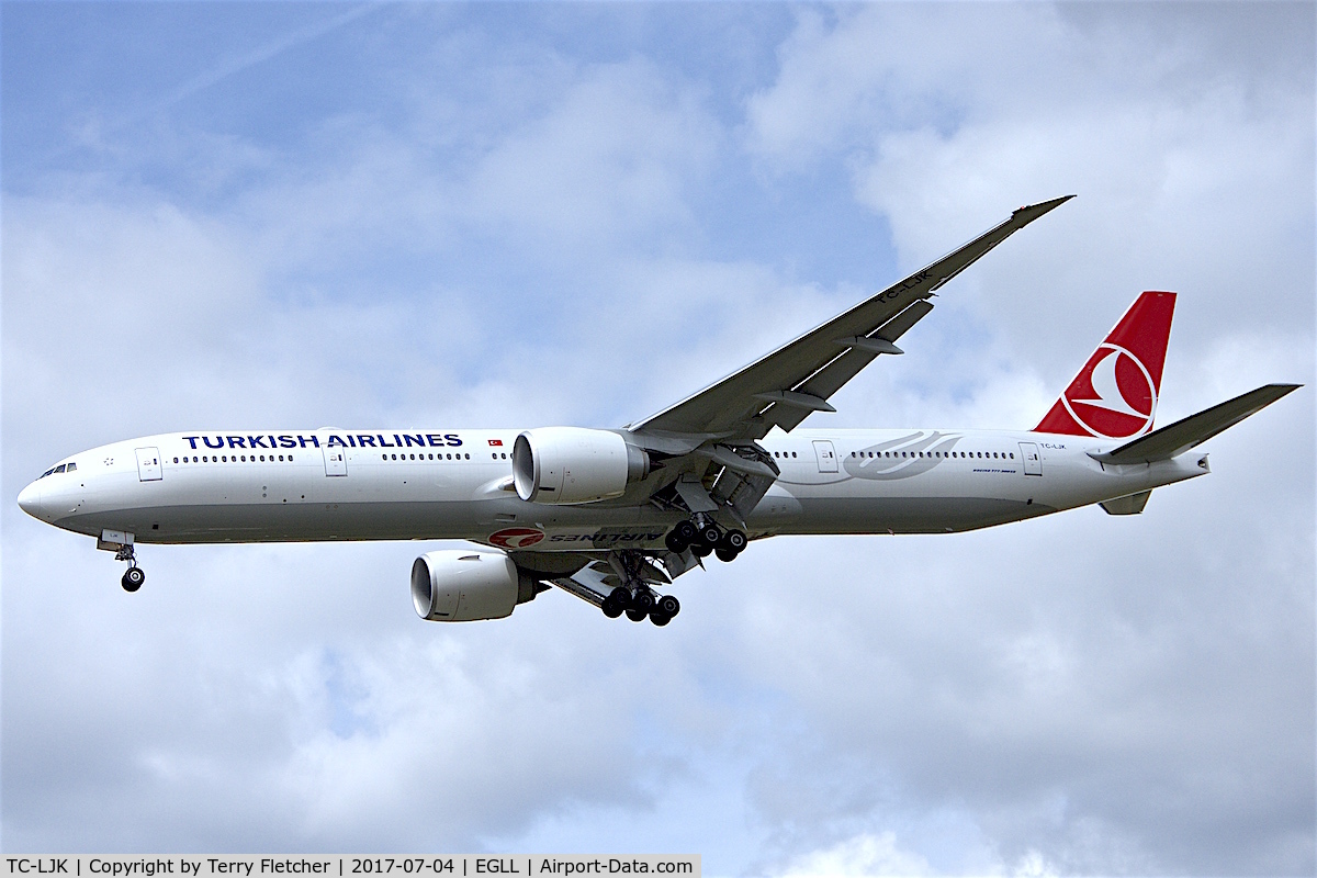 TC-LJK, 2017 Boeing 777-300/ER C/N 60402, on approach to London Heathrow