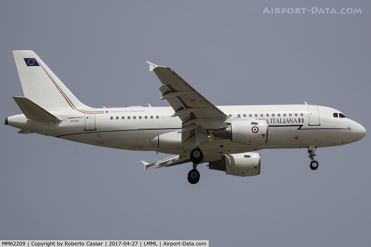 MM62209, 2002 Airbus ACJ319 (A319-115/CJ) C/N 1795, Runway 13
