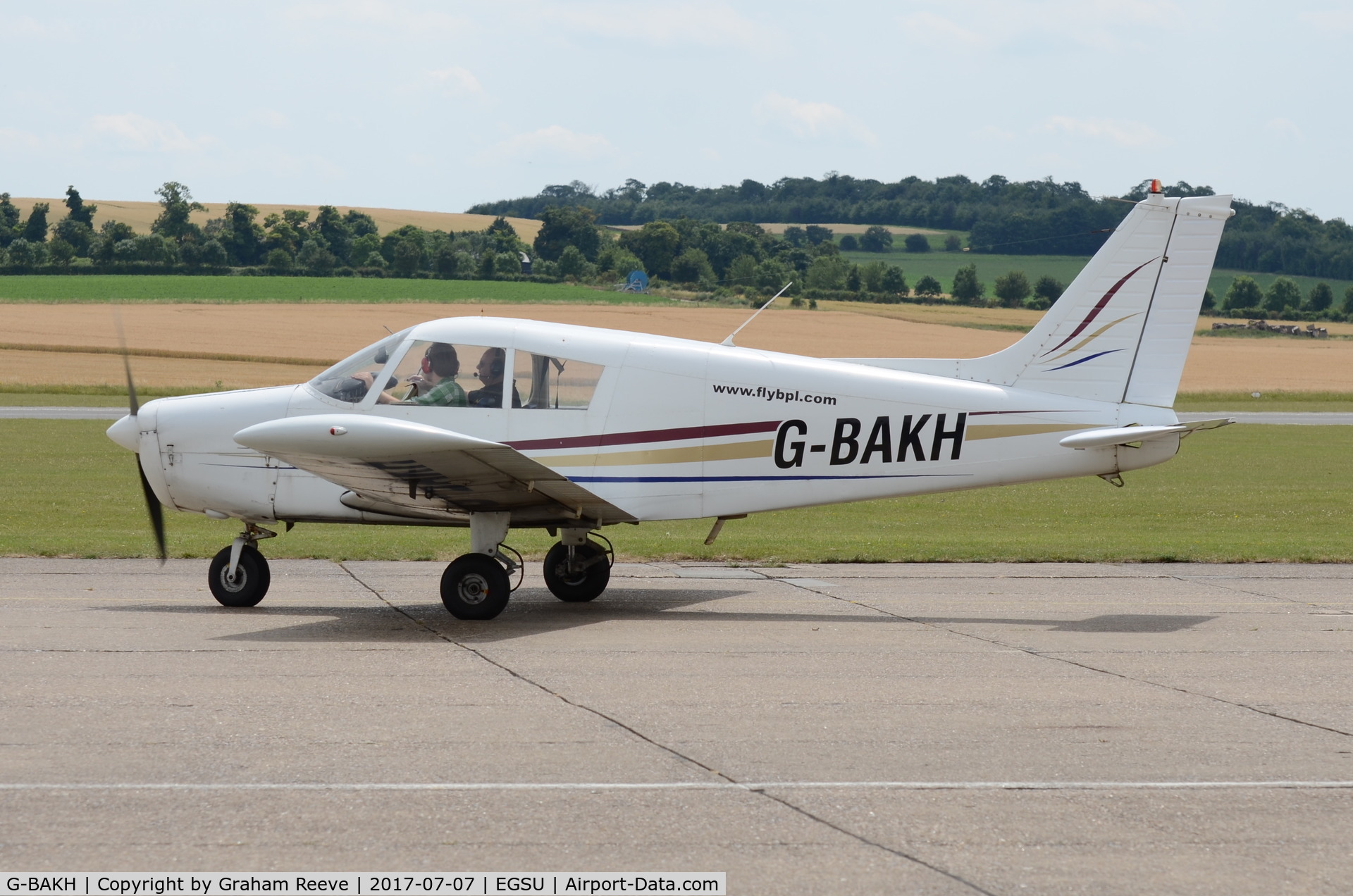 G-BAKH, 1972 Piper PA-28-140 Cherokee F C/N 28-7325014, About to depart from Duxford.