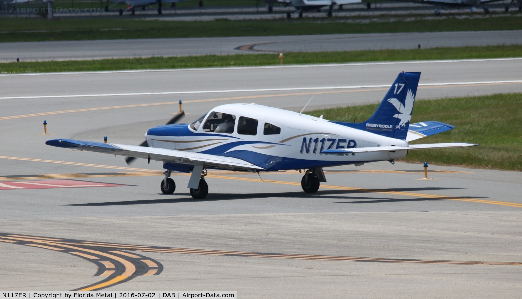 N117ER, 2014 Piper PA-28R-201 Cherokee Arrow III C/N 2844151, Embry Riddle