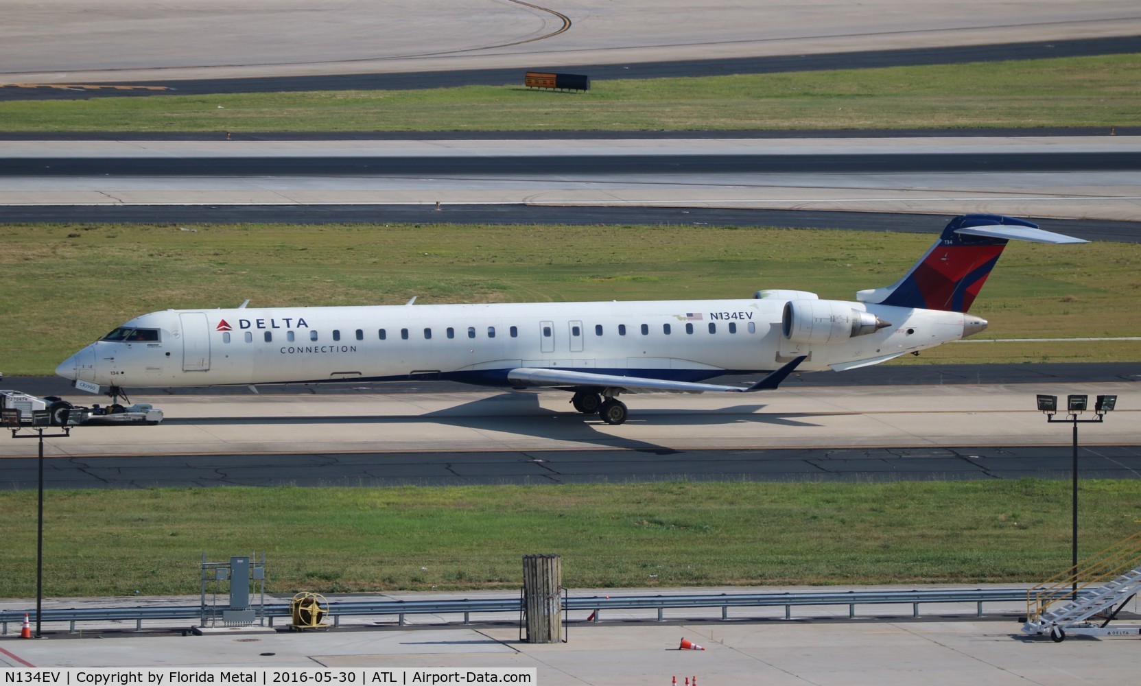 N134EV, 2009 Bombardier CRJ-900ER (CL-600-2D24) C/N 15223, Delta Connection