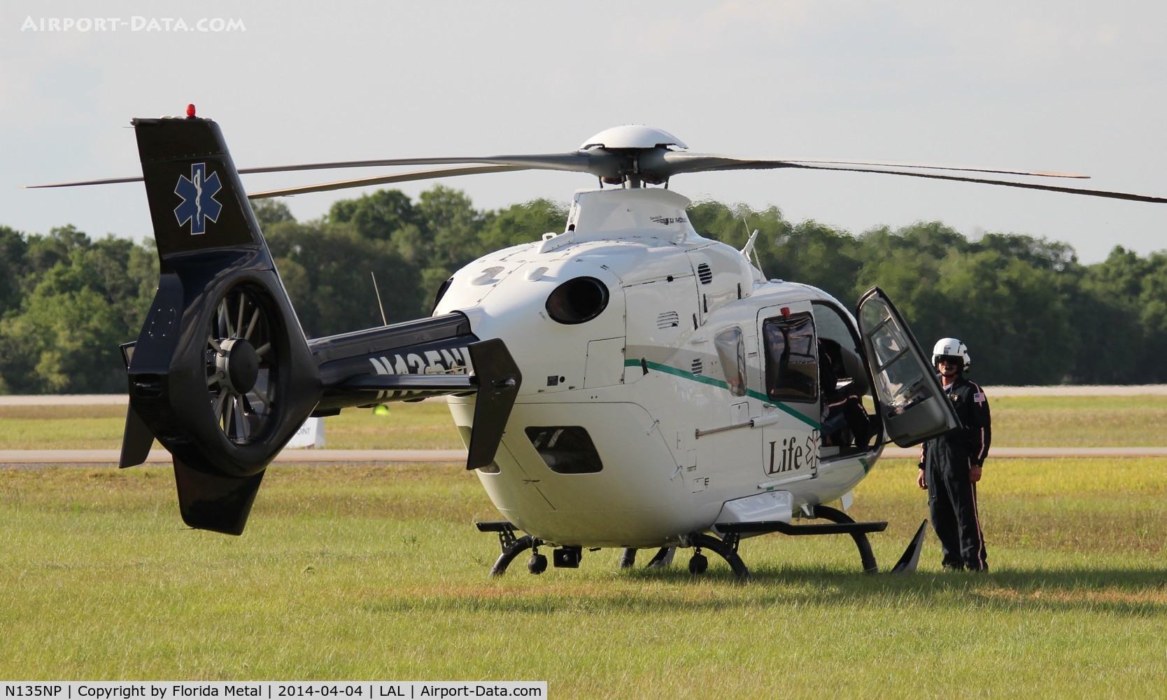 N135NP, 1998 Eurocopter EC-135T-1 C/N 0068, Life Net Tampa