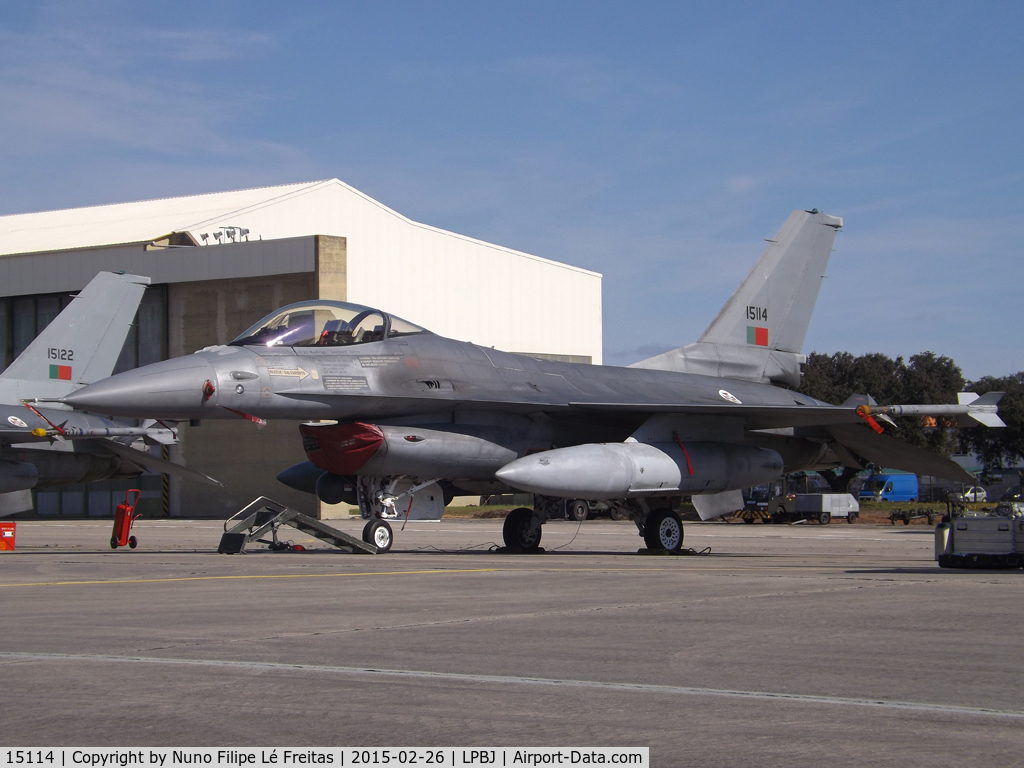 15114, Lockheed F-16A Fighting Falcon C/N AA-14, During the Real Thaw 2015.