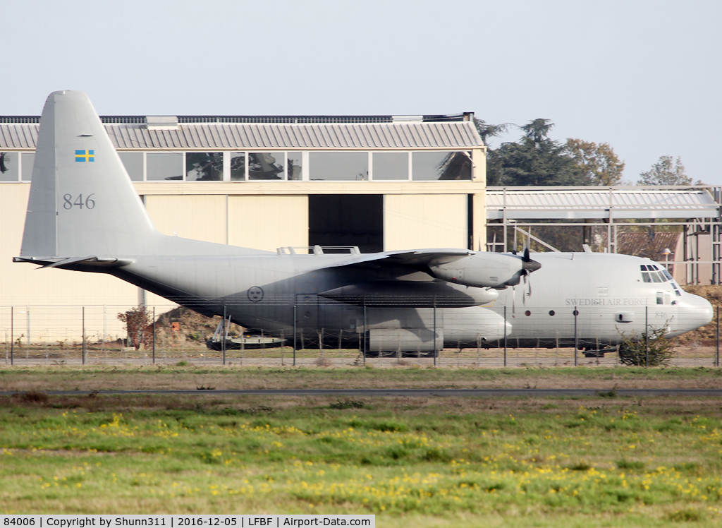 84006, 1981 Lockheed C-130H Hercules C/N 382-4885, Parked at the military area...