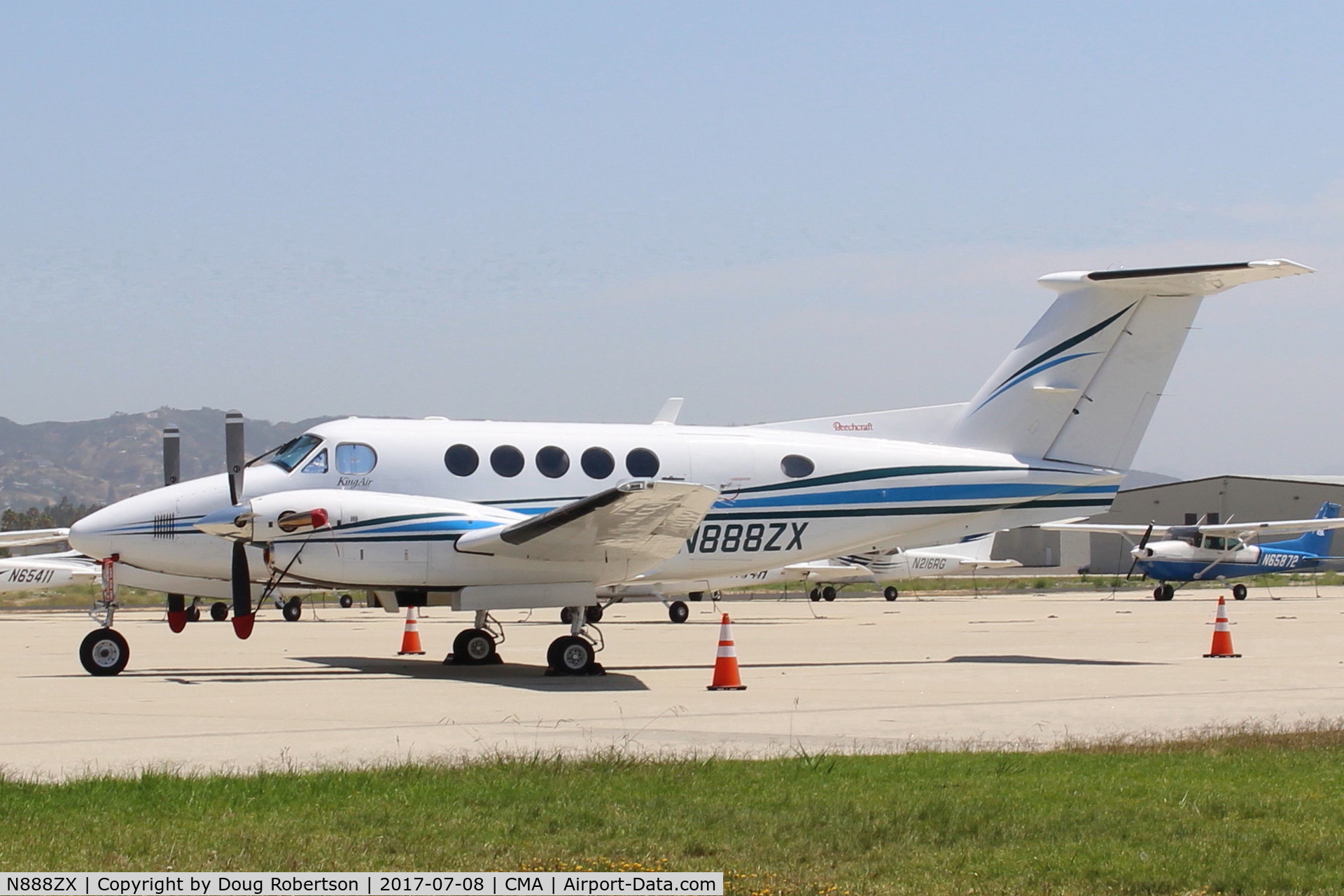 N888ZX, 1983 Beech B200 King Air C/N BB-1140, 1983 Beech B200 KING AIR, two U/A Canada PT6A-41 turboprops rated 850 sHp each, NOTE: Experimental class registration/certification.