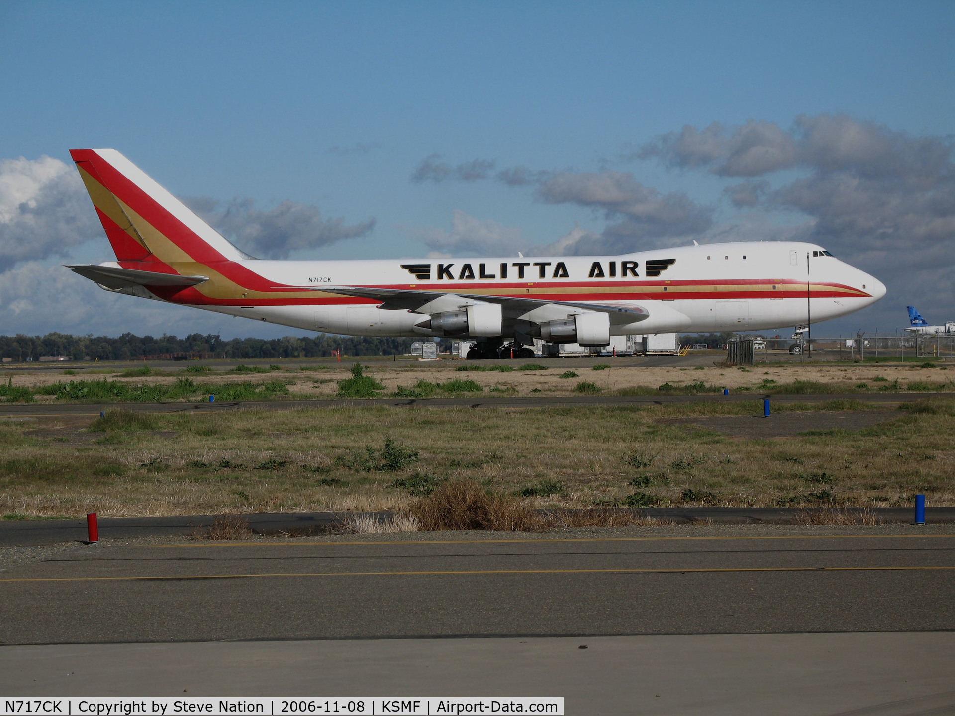 N717CK, 1971 Boeing 747-123 C/N 20325, KALITTA AIR, Ypsilanti, MI 1971 Boeing 747-123 freighter @ Sacramento International Airport, CA (de-registered 2012-07-18)