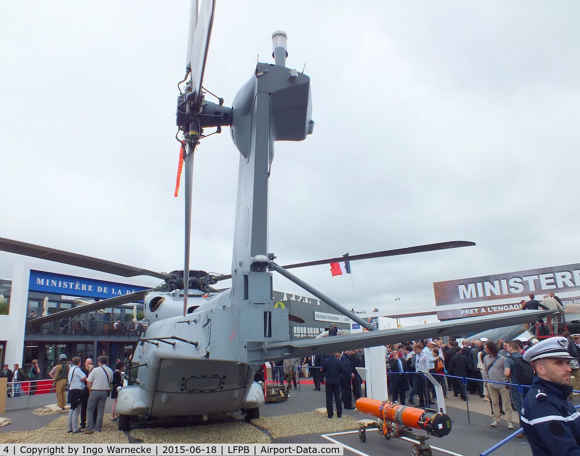 4, 2010 NHI NH-90 NFH Caiman C/N 1075, NHI NH90 NFH Caiman of the Aeronavale at the Aerosalon 2015, Paris