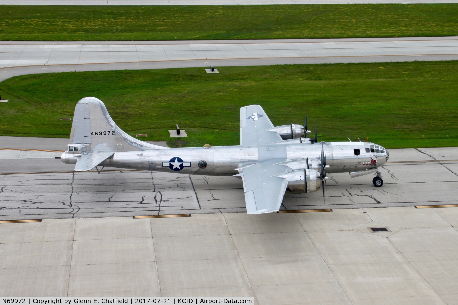 N69972, 1944 Boeing TB-29 (B-29-70-BW) Superfortress C/N 10804, Arriving Cedar Rapids, IA