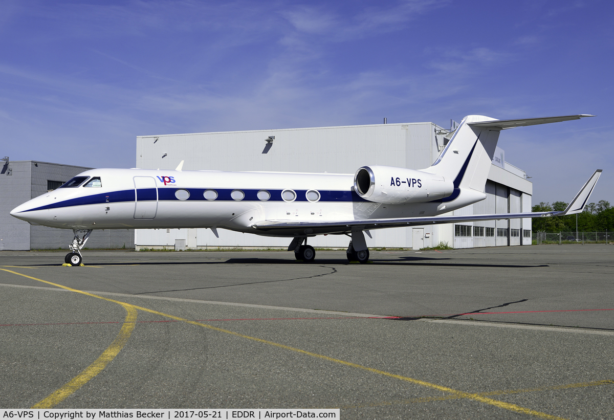 A6-VPS, 2014 Gulfstream Aerospace GIV-X (G450) C/N 4321, A6-VPS