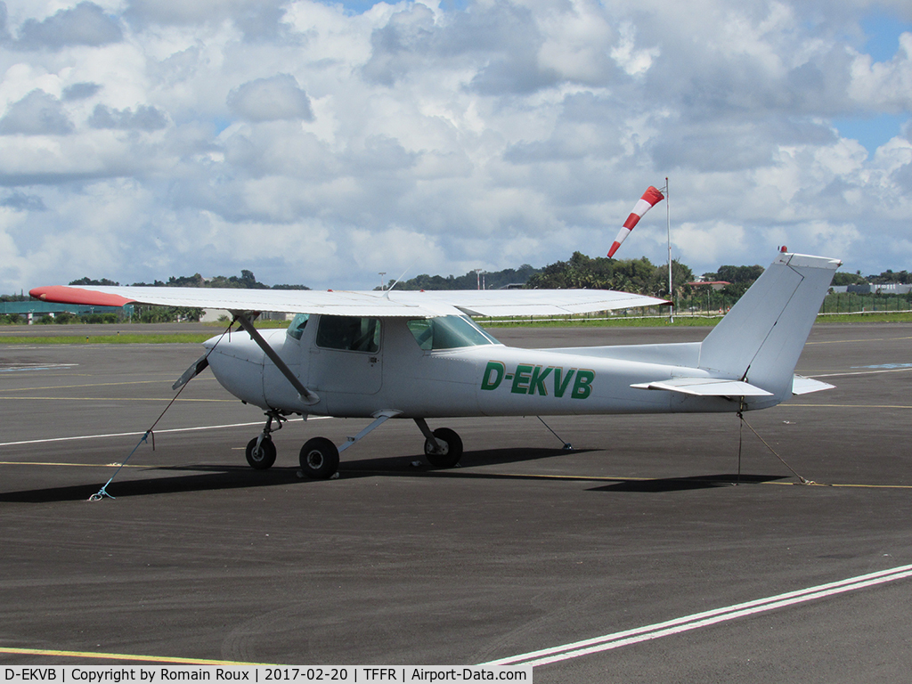 D-EKVB, Cessna 150L C/N 15073720, Parked